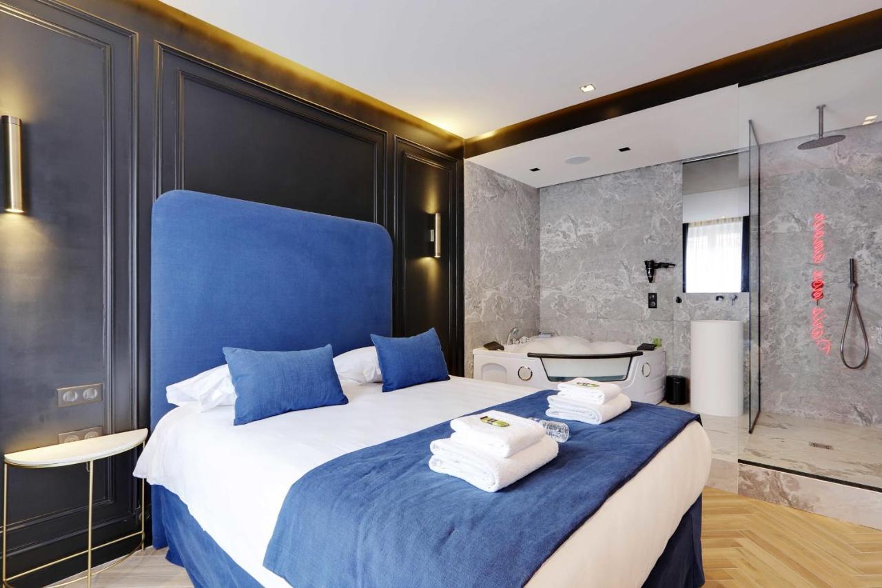 Couples Getaway Unit With Jacuzzi - City Center Париж Экстерьер фото